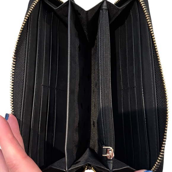Kate Spade Lola Glitter Large Continental Wallet in Black - Picture 13 of 16
